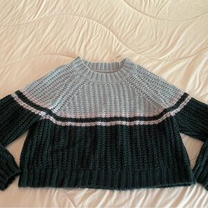 American Eagle Outfitters Gray and Black Sweater